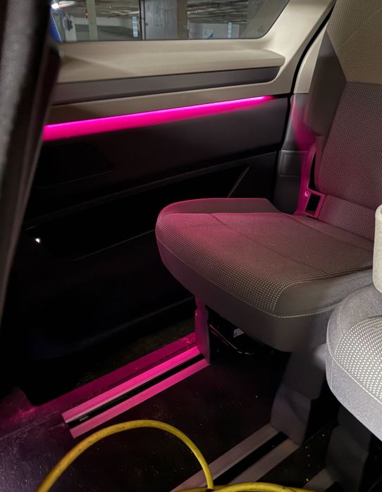VW MULTIVAN eHybrid Longa com CONDUÇÃO AUTONOMA | 1 DONO | Garantia e revisões incluídas mais 2 anos