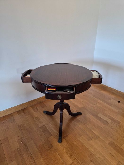 Mesa Redonda de Jogos, Estilo Inglês Regency