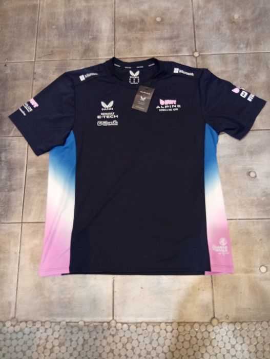 F-1 гоночные футболки. Новые.