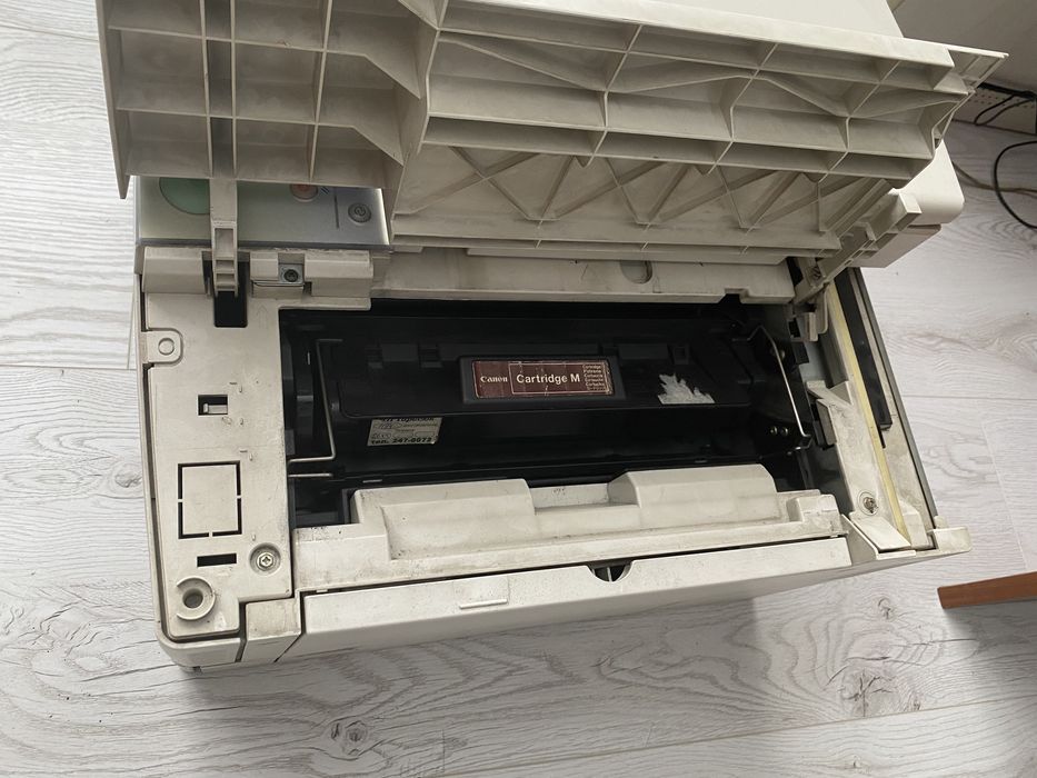 Продам МФУ/копицентр/ксерокс Canon PC1270D