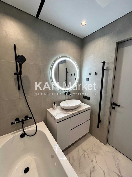 Продаж стильної 2к квартири 77,4 м² з ремонтом у Файна Таун