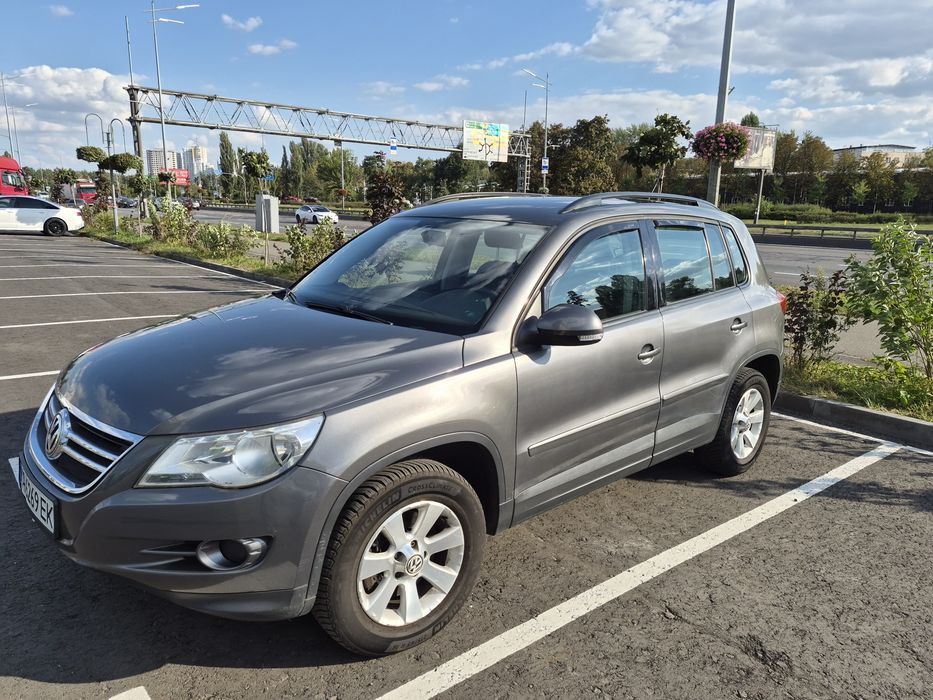 Продам авто Тигуан 2010г