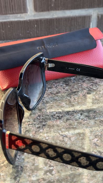 Сонцезахисні окуляри GUESS оригінал