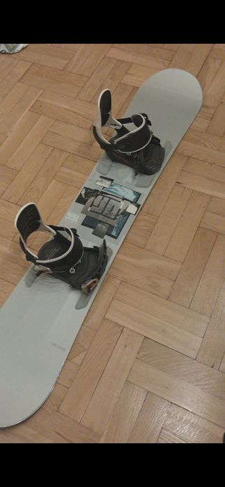 Deska Snowboard Salomon