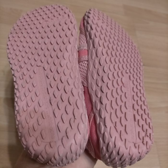 Buty dla wody dla dziewczynki r.30/31