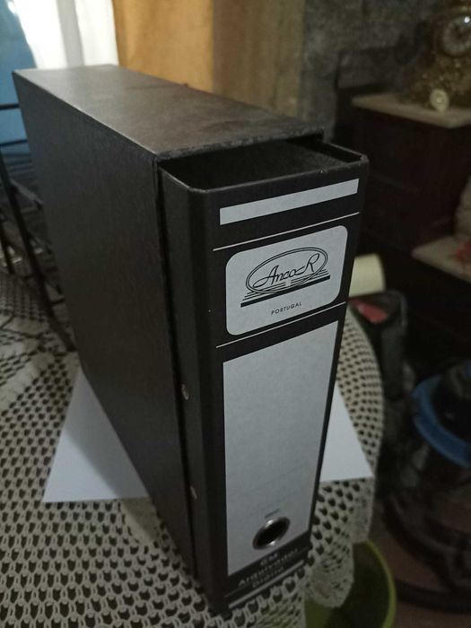 Pastas Arquivo com Caixa Preta 80cm