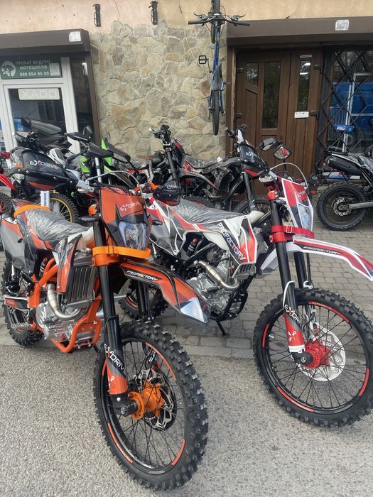 Мотоцикл EXDRIVE ProFactofy 300