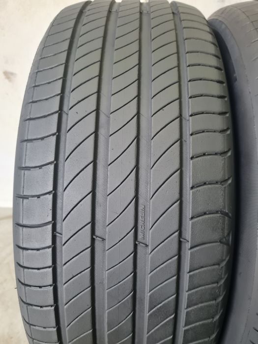 225/55R18 Michelin Primacy 4.