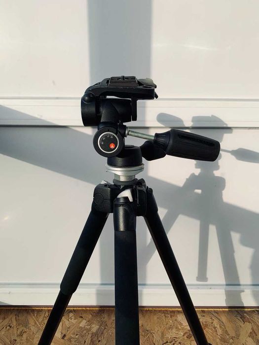 Штатив Manfrotto 290 MT294A3 с головой MH804-3W