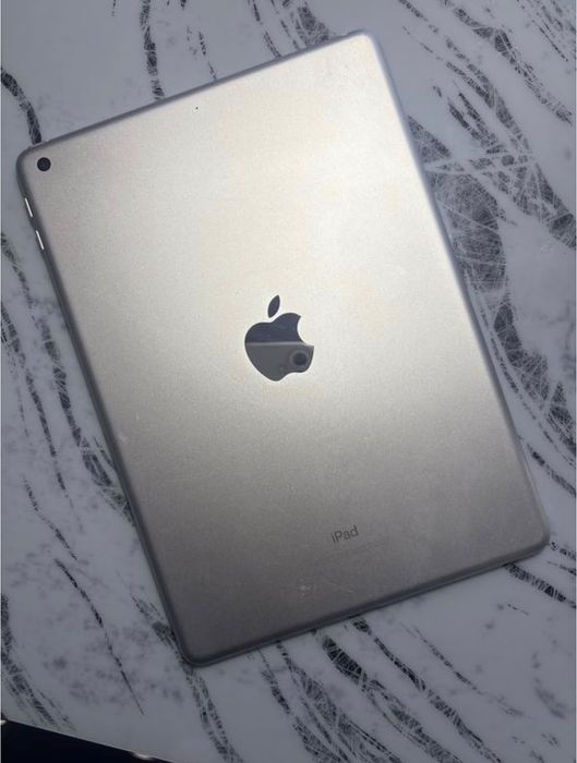 ipad 6 покоління 2018 року 9,7 дюйма ТЕРМІНОВО!!!