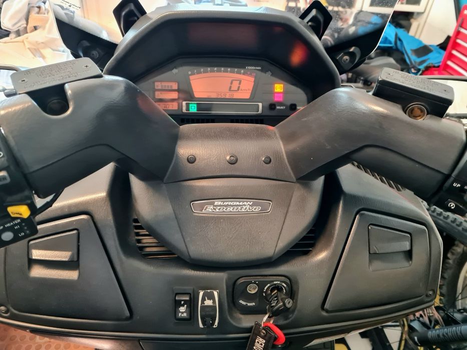 Suzuki Burgman 650 executive