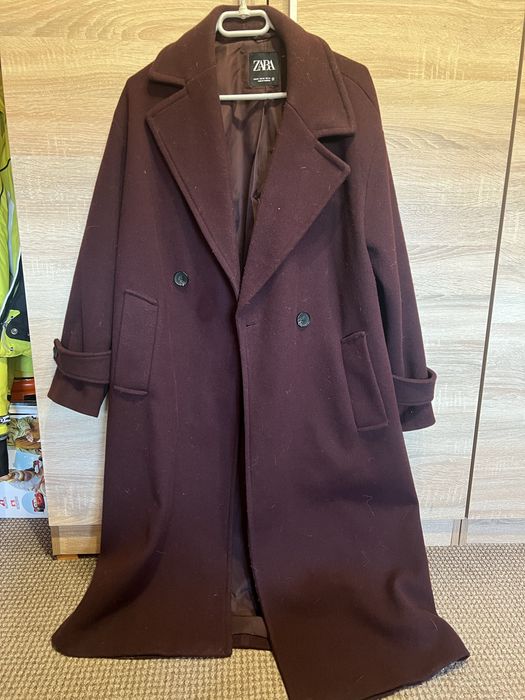 Пальто Zara бордового кольору