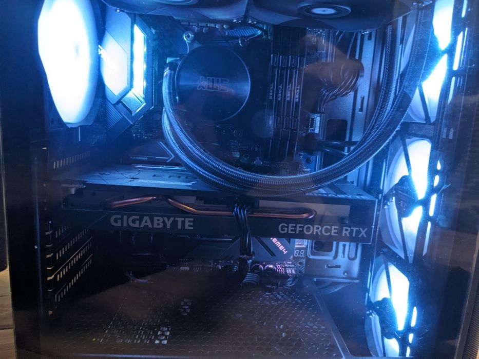 Komputer Ryzen 7 + RTX 4060 / 32GB RAM / 1 TB SSD NVMe Gen4