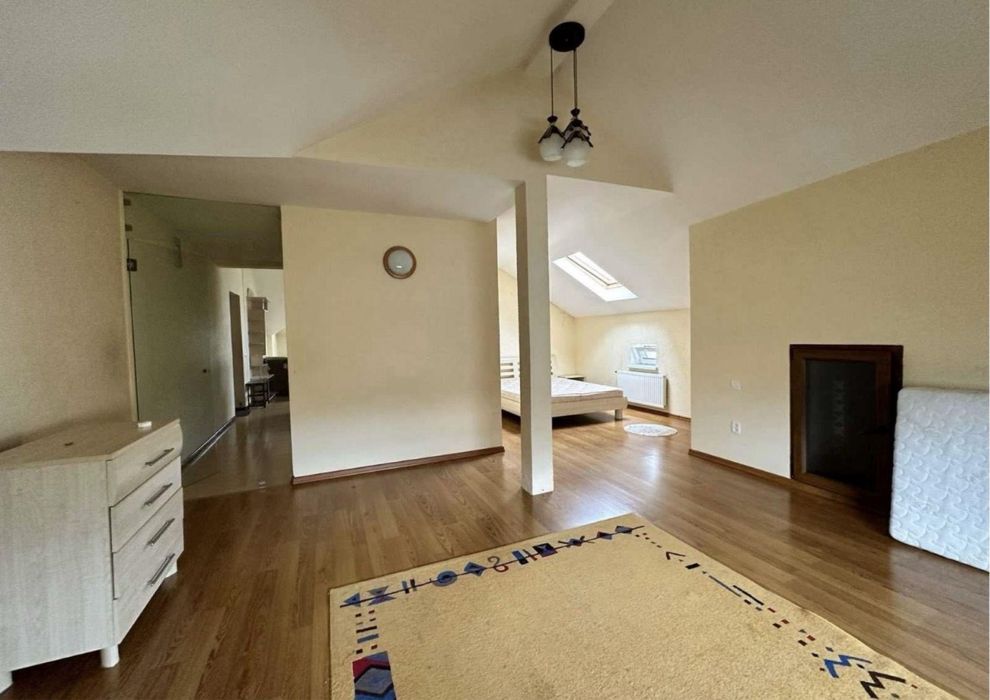 2к. квартира площею 90м², з ремонтом