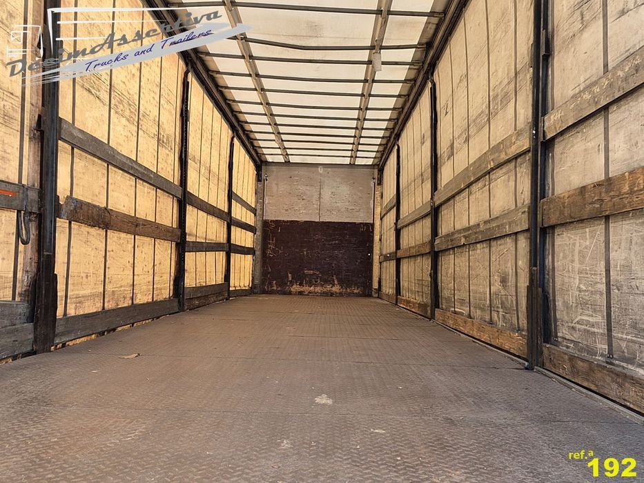 Semi-reboque Krone 2001