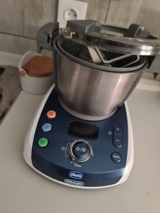 Maquina chicco DeLonghi
