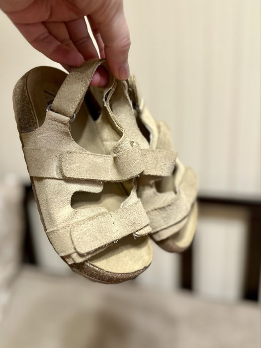 Босоніжки для дівчинки Zara