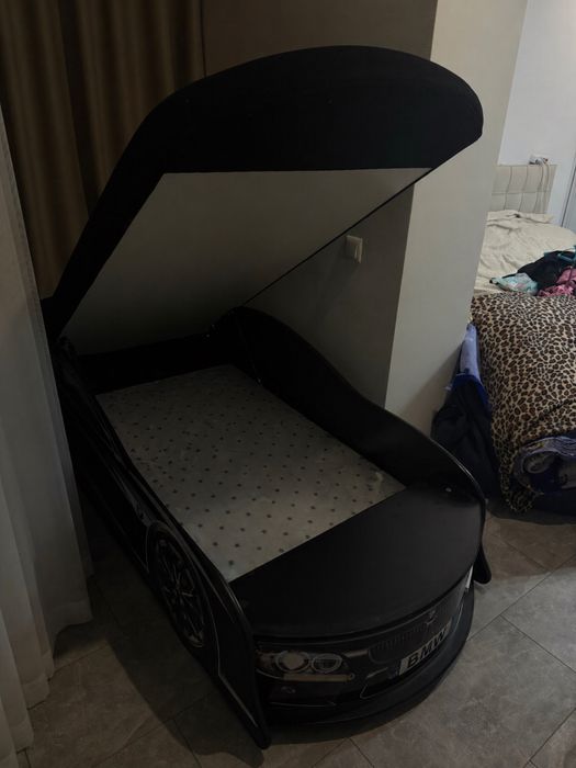Дитяче ліжко BMW!
