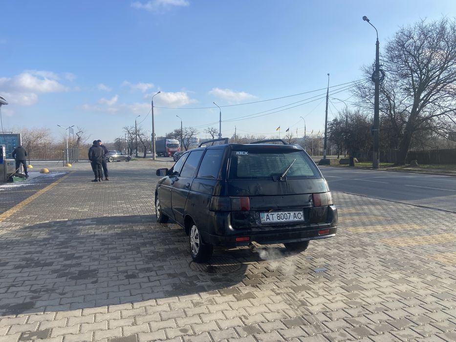 Продам 111  тех состояние огонь