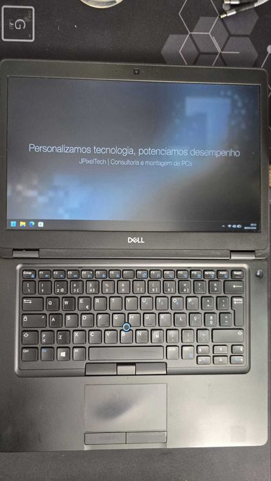 Computador Portátil Dell Latitude 5490 [Garantia] i5 | 8GB RAM | 256GB NVMe | W11 Pro
