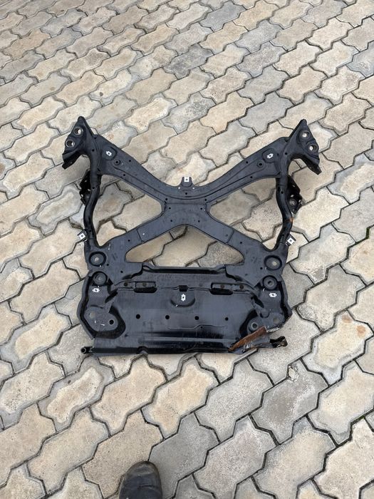 Підрамник audi a4 2023