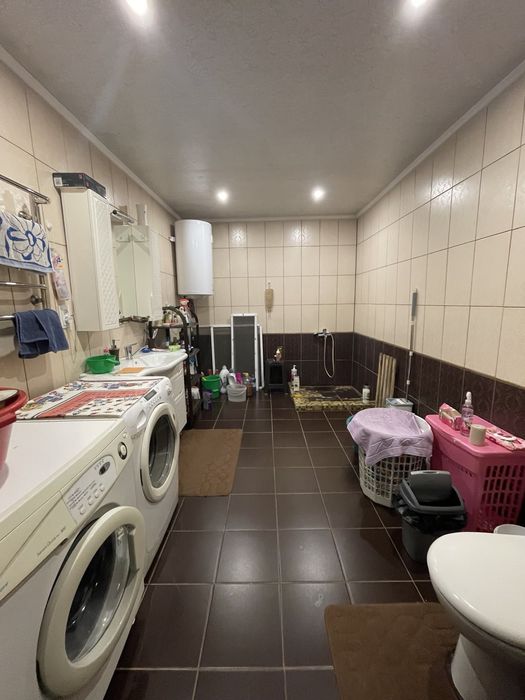 Продаётся жилой дом в городе Днепр