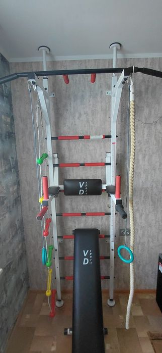 В продаже Шведская стенка