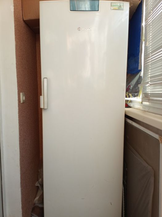 Морозильная камера Bosch