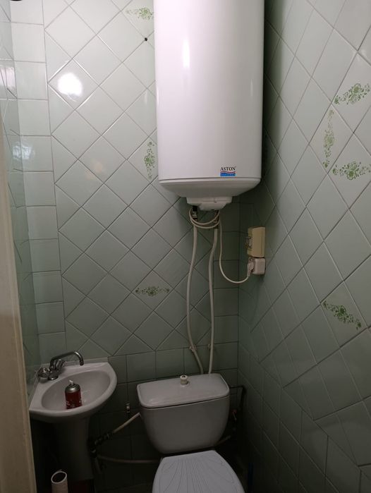 Срочная продажа большой добротной 3к квартири в Леваневцев.