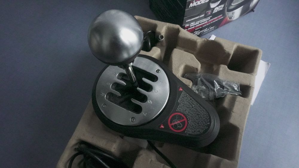 Thrustmaster TH8A