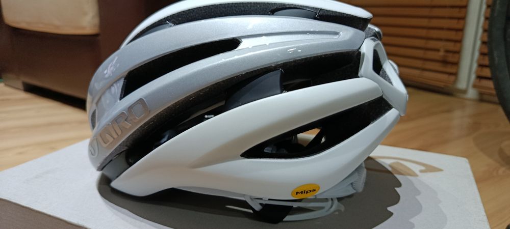 Kask GIRO SYNTHE MIPS II rozm. S / 51-55 cm NOWY -65%