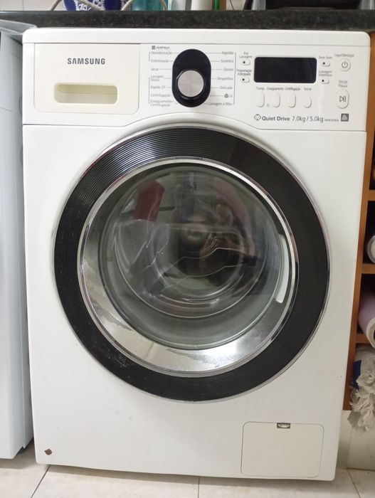 Samsung lava e seca WD8702RJA