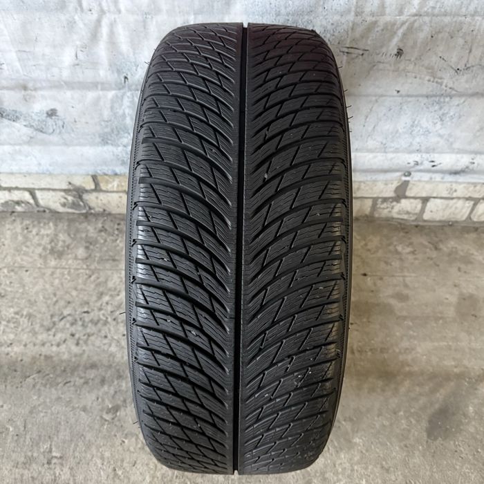 245 45 20 Michelin Pilot Alpin 5 RFT зимова шина 245/45 R20 ZP (1шт)