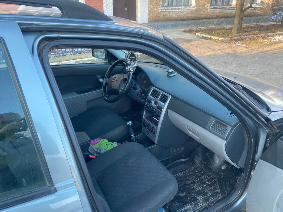 Продам лада Приора універсал