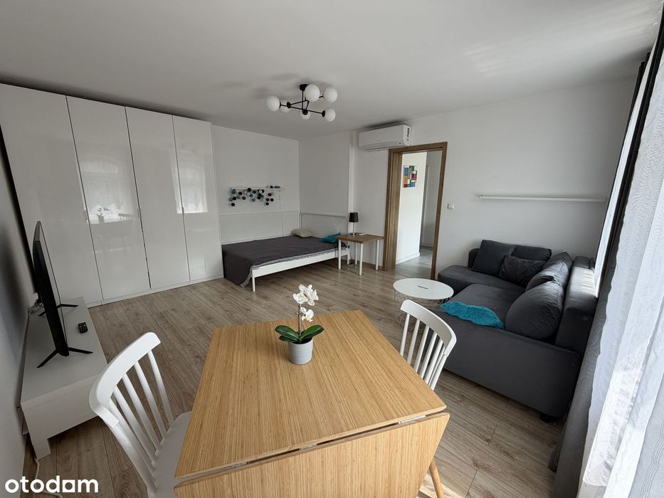 Nowoczesna kawalerka 34 m² z klimatyzacją – ul. Nowy Świat 2, Gliwice