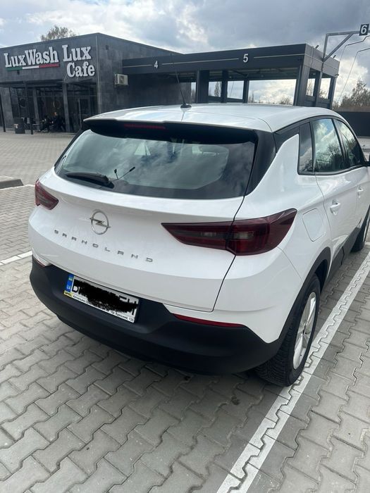 Opel Grandland в ідеальному стані