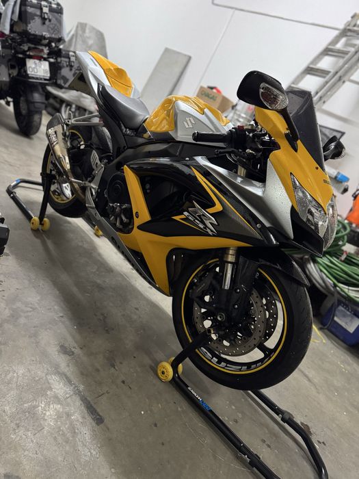 Suzuki GSXR 600 L0