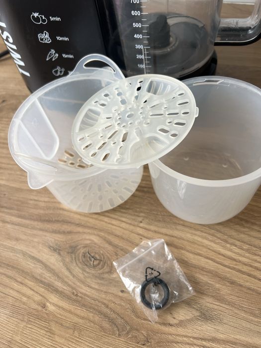 Блендер-пароварка Twistshake Baby Food Maker
