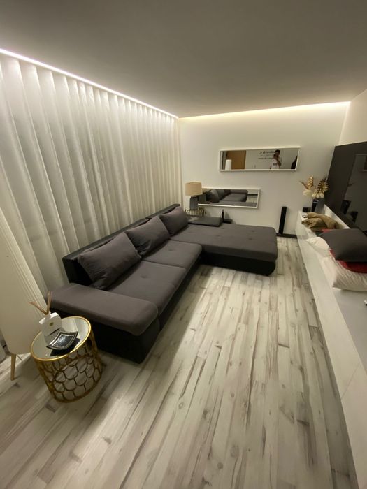 sofá com chaise longue