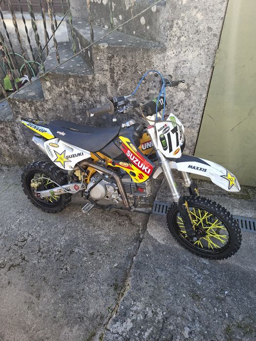 Pit bike 190cc negociável!