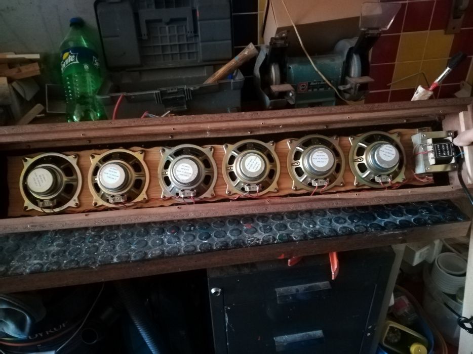 Colunas Philips 100 v