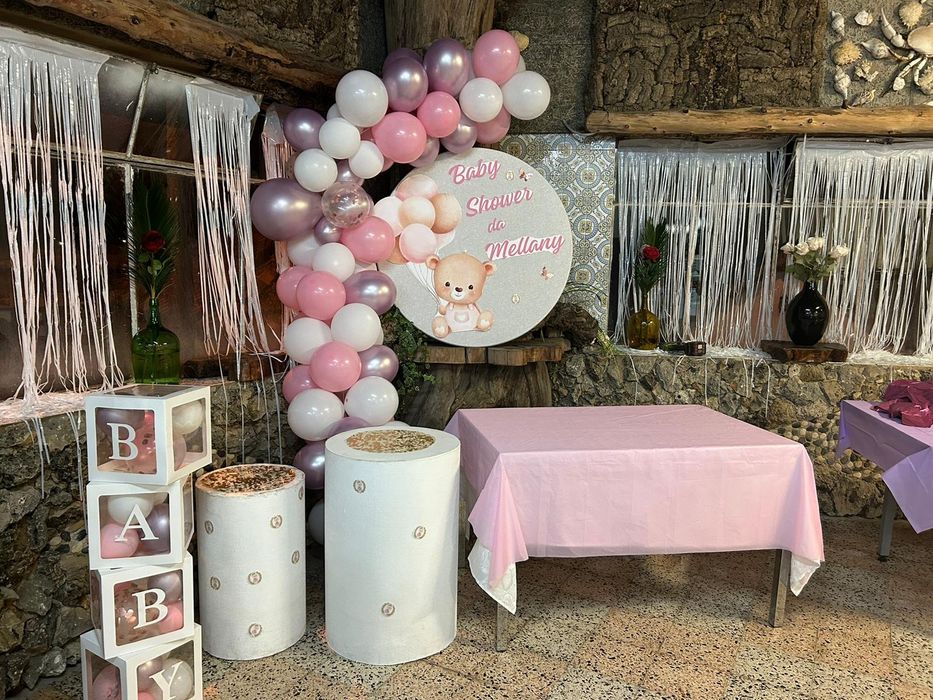 Aluguer de Mesas/ Cadeiras/ Rechauds/ Loiça e Talheres & Outros Materi