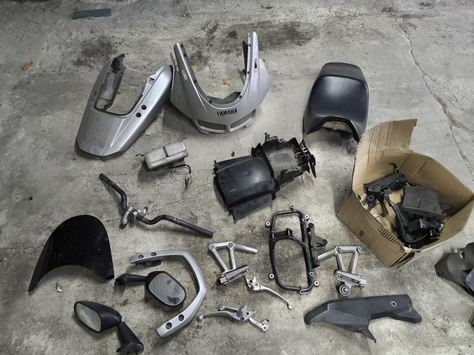 Sprzedam części Yamaha Fazer
