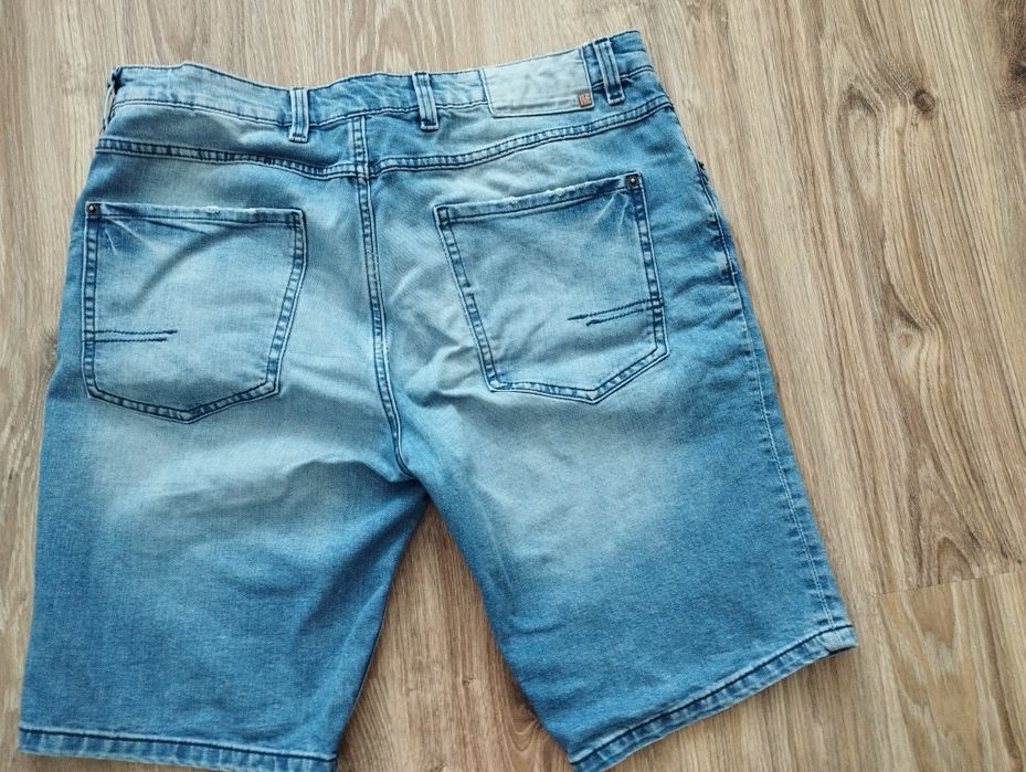 Kamizelka męska Reserved xl+ spodenki jeansowe Reserved