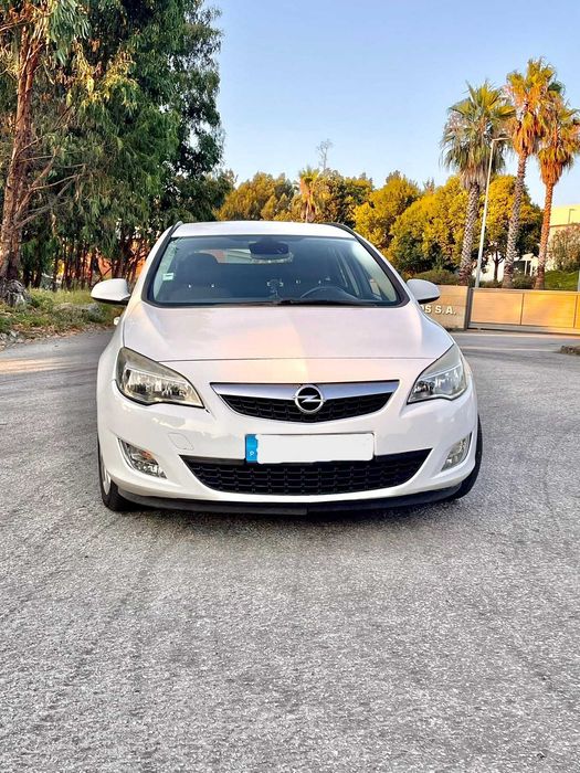 Opel Astra J Carrinha 1.7 CDTI 110CV 2011