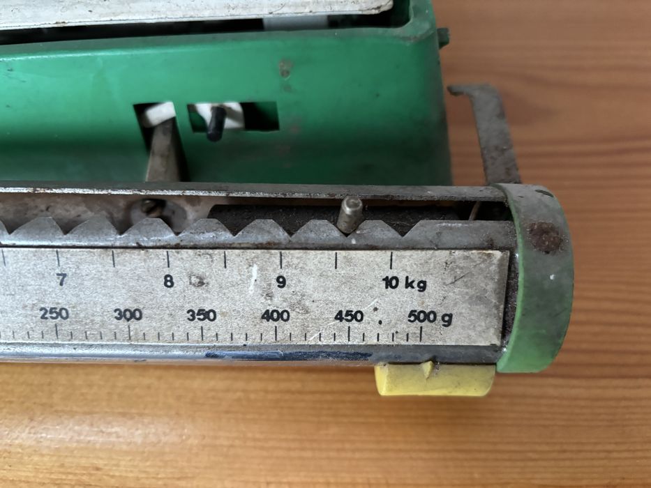 Waga bezodważnikowa  z PRLu