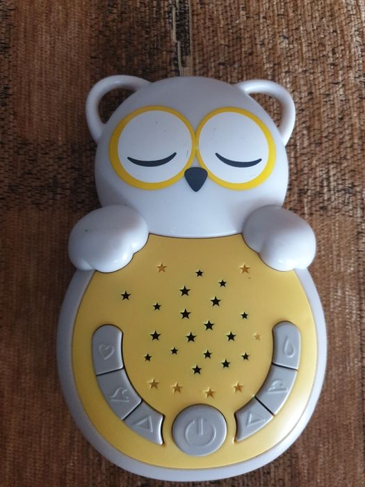 Miś szumiący z melodiami Cloud B