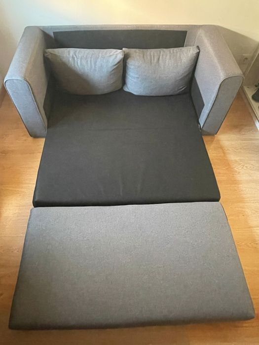 Sofá 2 Lugares - Compacto, Confortável e Funcional