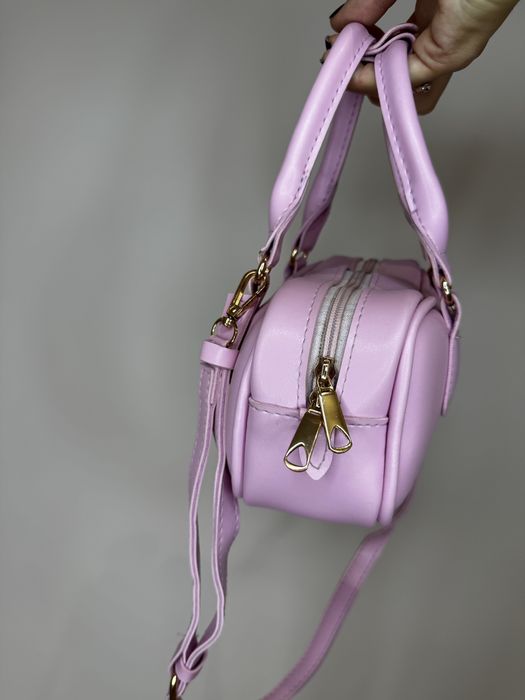 Сумочка в стилі miumiu