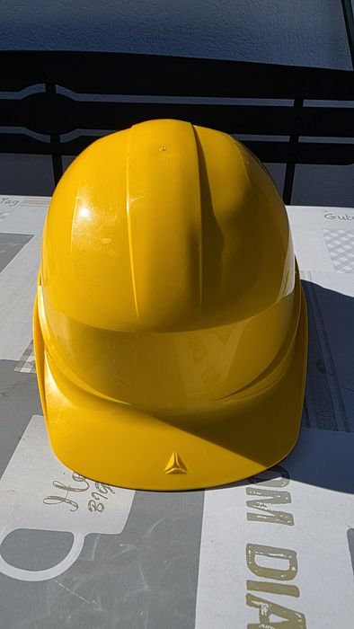 Kask budowlany żółty